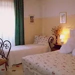 Bed & Breakfast Sa Chessa 3*