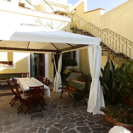 Sa Chessa Bed & Breakfast 2*